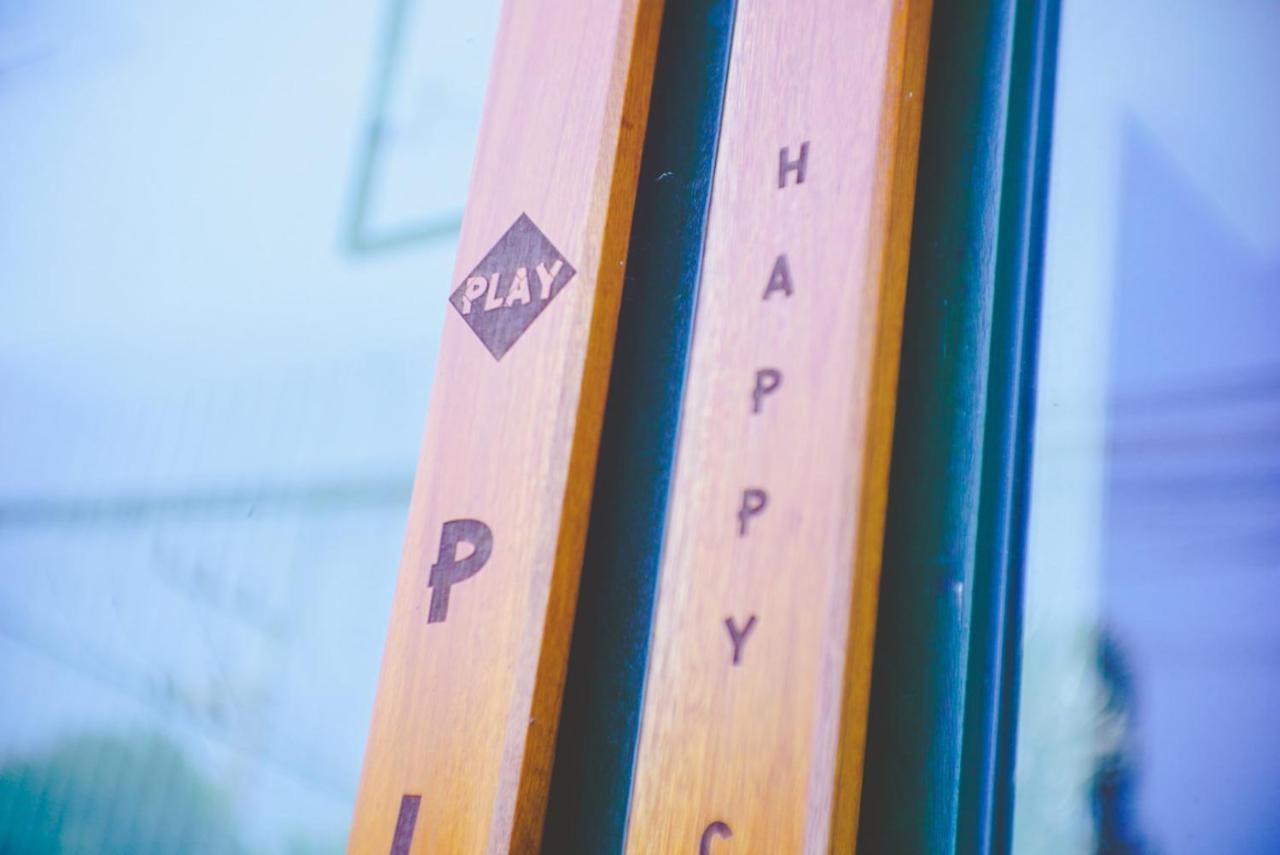 Play Poshtel & Cafe' Hotel Krabi By Eksteriør billede
